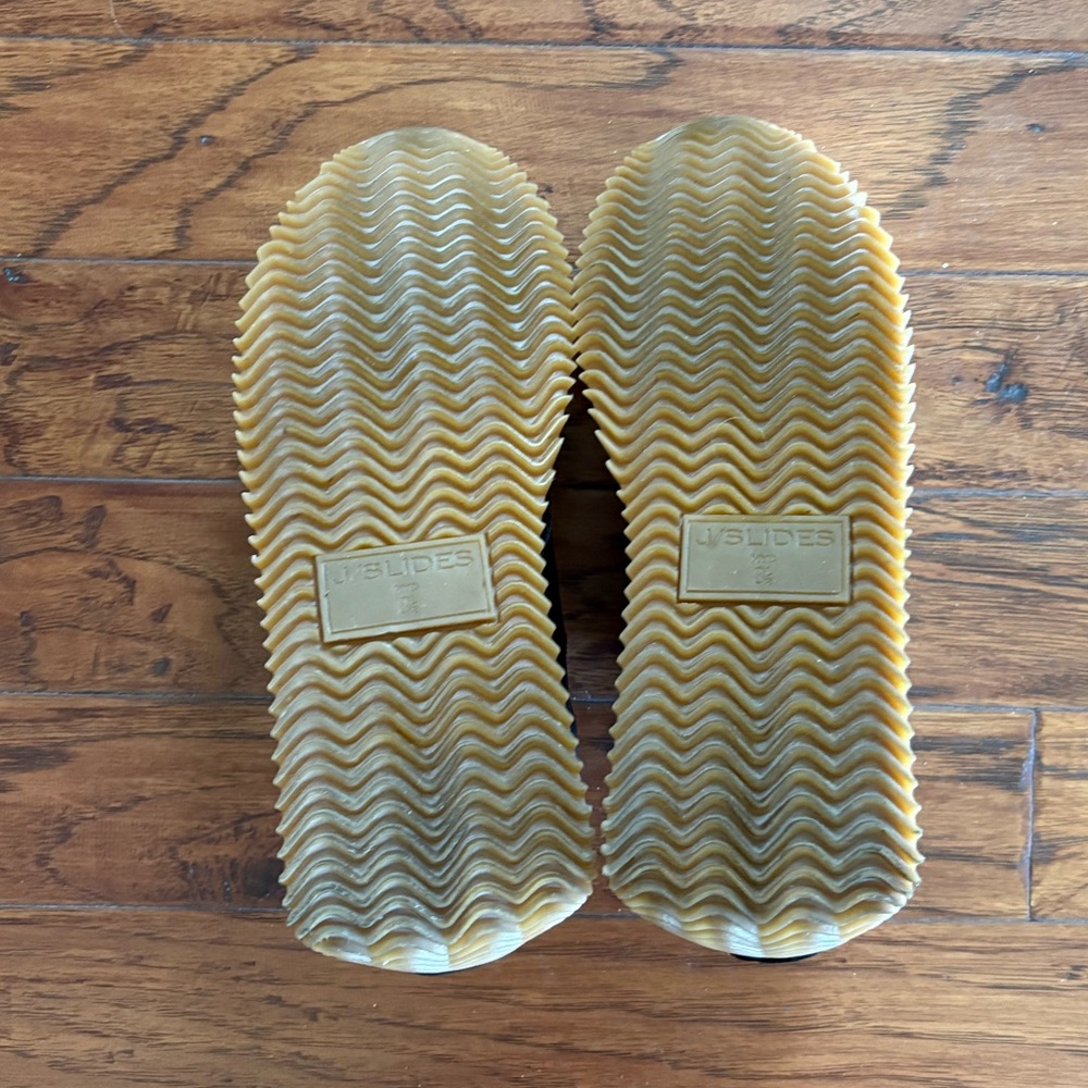 J/Slides Lyla Women’s Sneakers - Picture 6 of 9